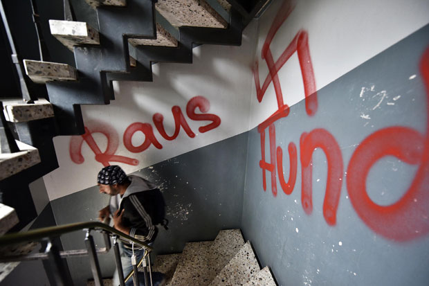 ЛИСТА ЗА ОДСТРЕЛ КРУЖИ НЕМАЧКОМ: На списку 29 имена из владајуће коалиције!